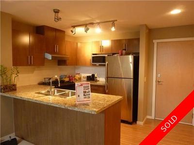 Port Moody Centre Condo for sale:  2 bedroom 881 sq.ft. (Listed 2012-04-05)